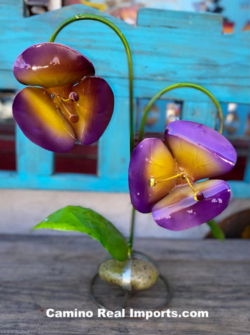2 Metal Flowers Yard Or Garden Decor MRFB047
