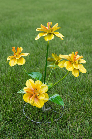 5 Metal Flowers Yard Or Garden Decor MRFB001