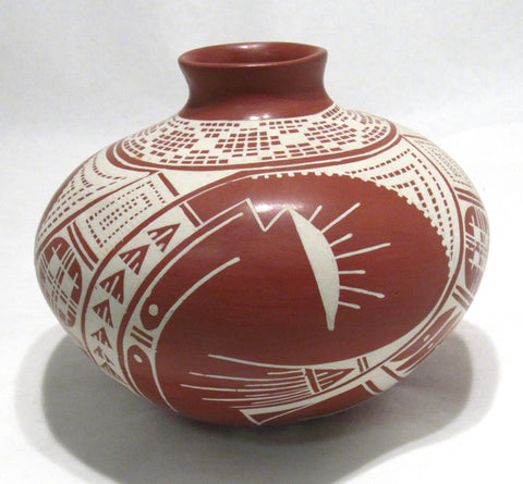 Mata Ortiz Vase MO007