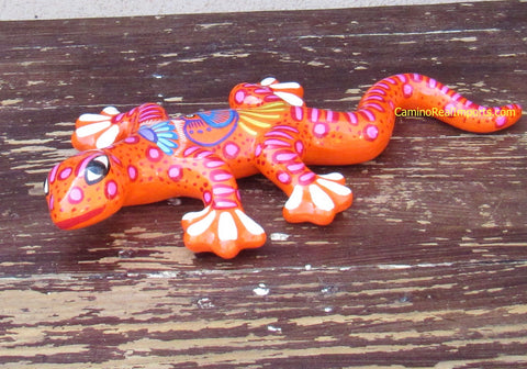 Hand Painted Clay Gecko Lizard GGLL030