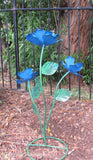 Yard Art Metal Flowers Sculpture 22"  MFLWRMS012