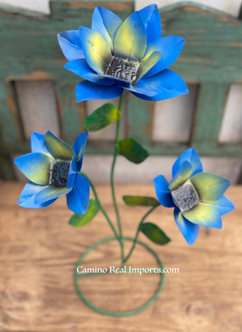 Yard Art Metal Flowers Sculpture 22"  MFLWRMS004