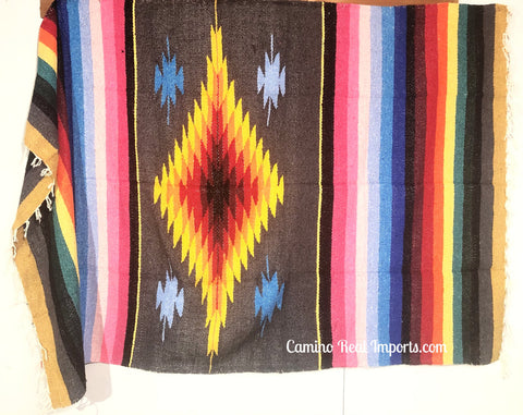 Mexican Diamond Blanket 4.5' X 6.5'. Caminorealimports.com